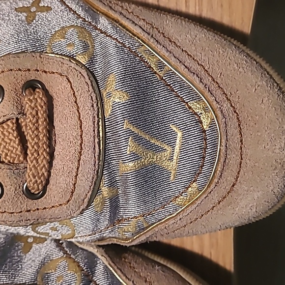 Vintage Luis Vuitton shoes - Picture 5 of 16